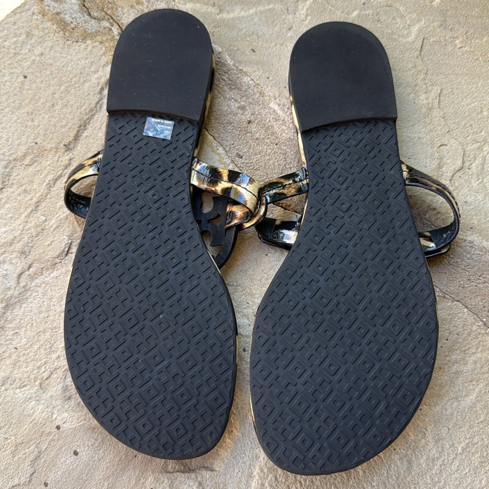 TORY BURCH Patent Leather Miller Sandals in Leopard - Picture 4 of 11